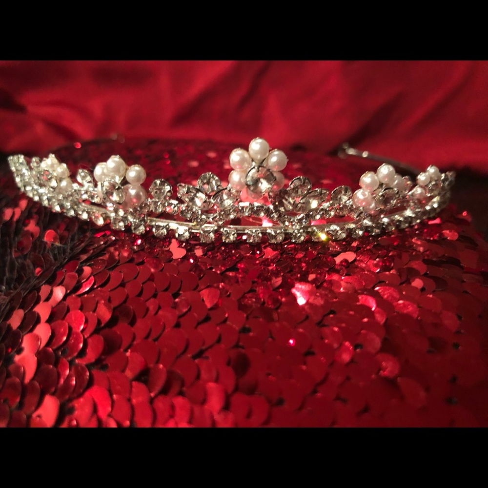 Rhinestone & Pearl Tiara